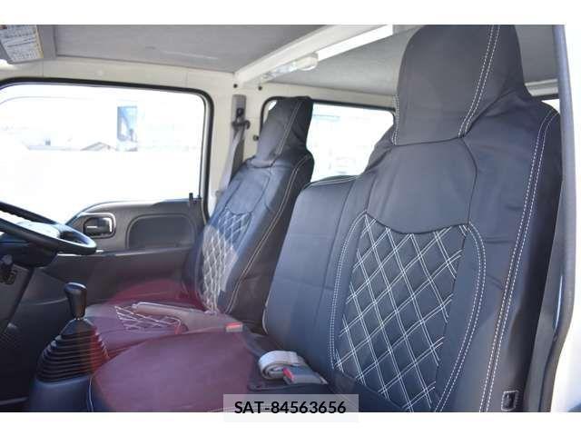 Isuzu ELF TRUCK 2012-07 4041562-11