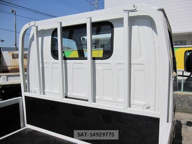 Isuzu ELF TRUCK 2004-03 4041583-11