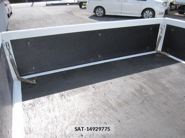 Isuzu ELF TRUCK 2004-03 4041583-13