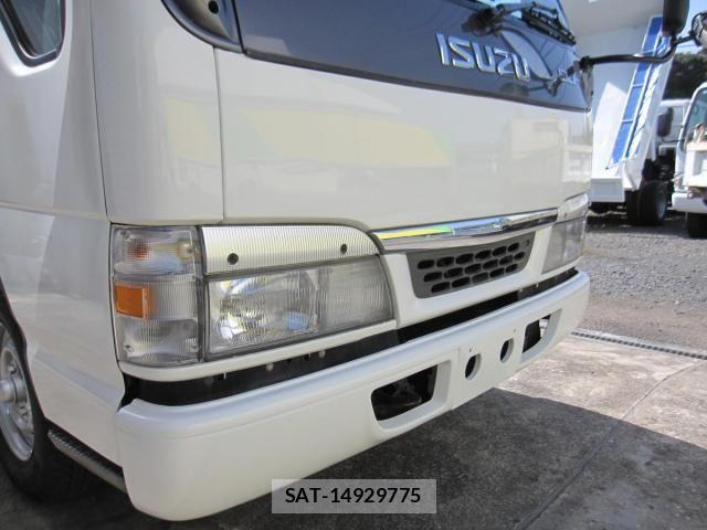 Isuzu ELF TRUCK 2004-03 4041583-2