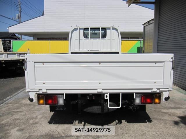 Isuzu ELF TRUCK 2004-03 4041583-8