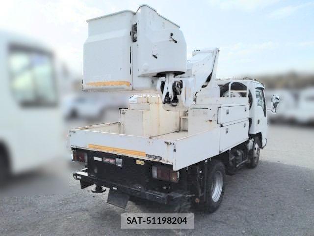 Isuzu ELF TRUCK 2008-01 4041582-2