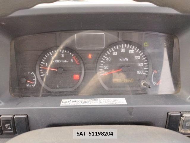 Isuzu ELF TRUCK 2008-01 4041582-7