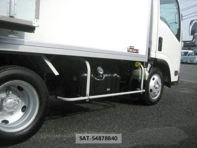 Isuzu ELF TRUCK 2018-12 4041545-13