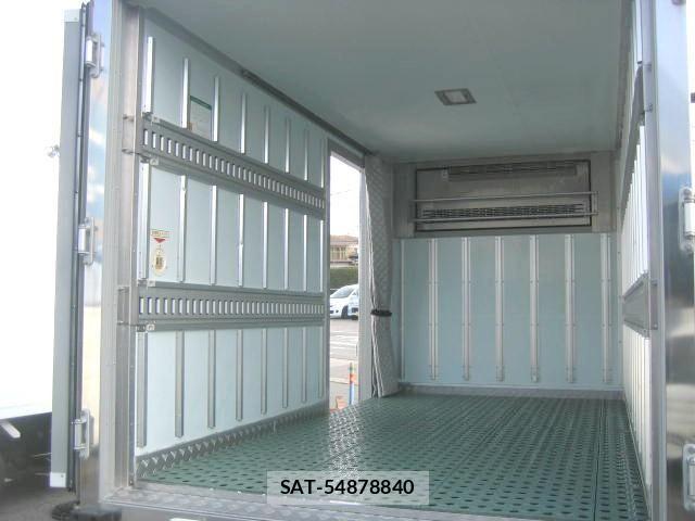 Isuzu ELF TRUCK 2018-12 4041545-5