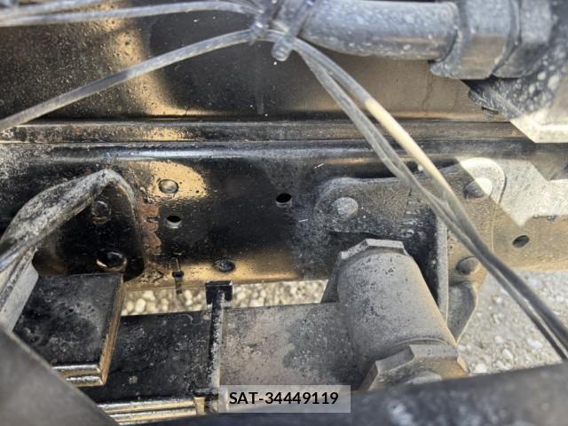 Isuzu ELF TRUCK 2012-08 4109358-24