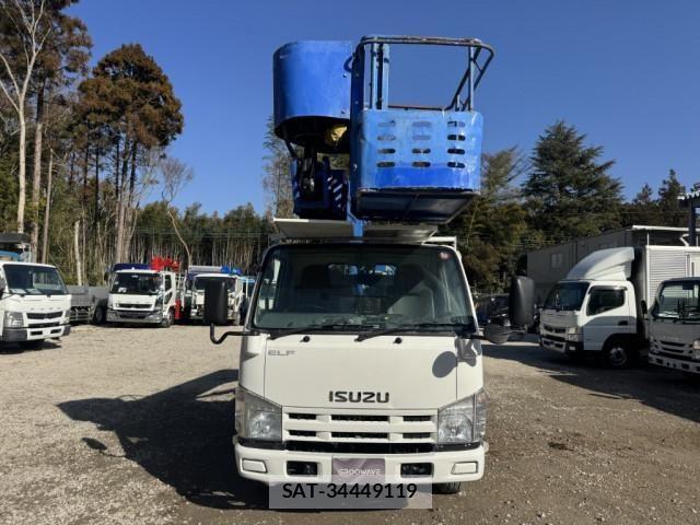 Isuzu ELF TRUCK 2012-08 4109358-4
