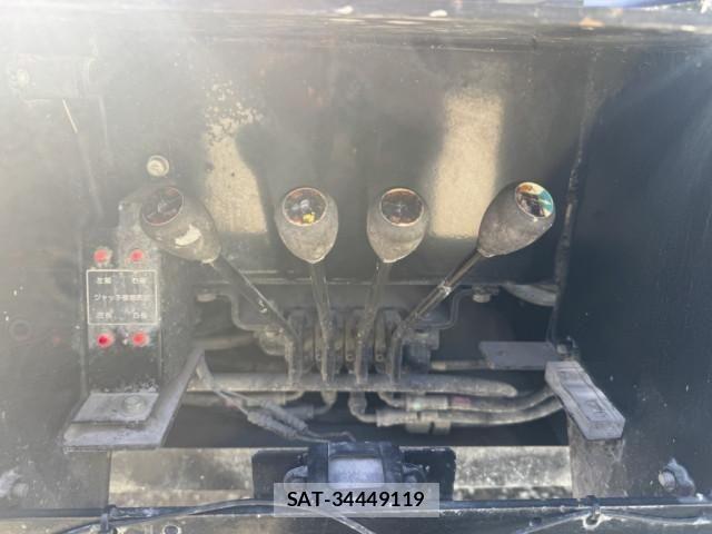 Isuzu ELF TRUCK 2012-08 4109358-8