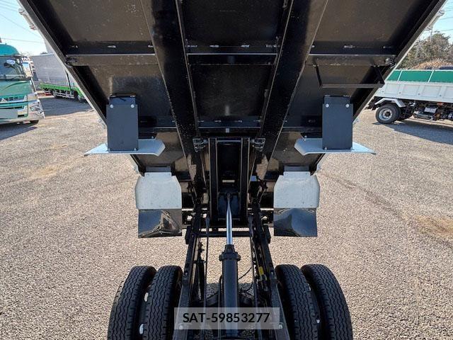 Isuzu ELF TRUCK 2024-03 4109285-10