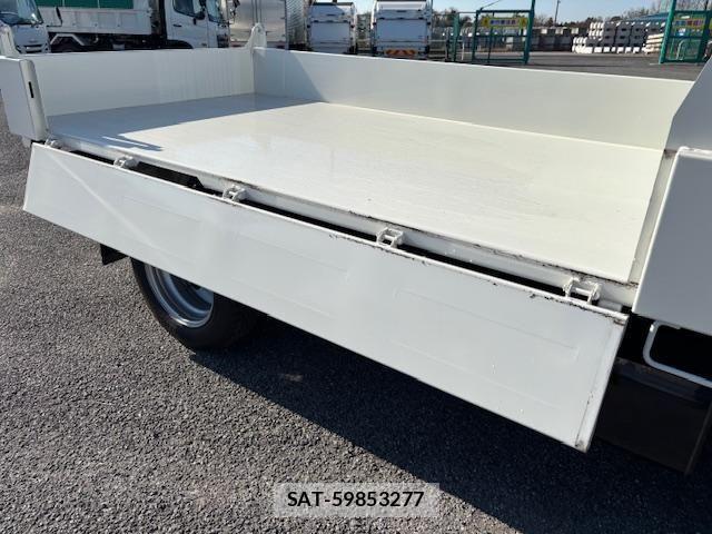 Isuzu ELF TRUCK 2024-03 4109285-17