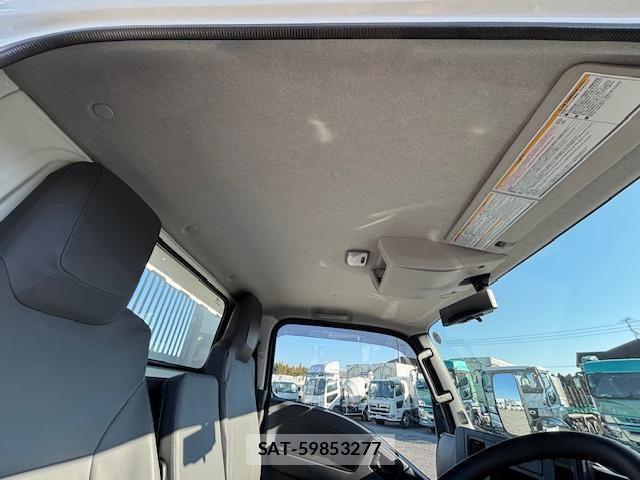 Isuzu ELF TRUCK 2024-03 4109285-24