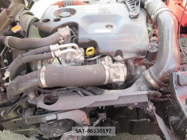 Isuzu ELF TRUCK 2017-04 4109283-29