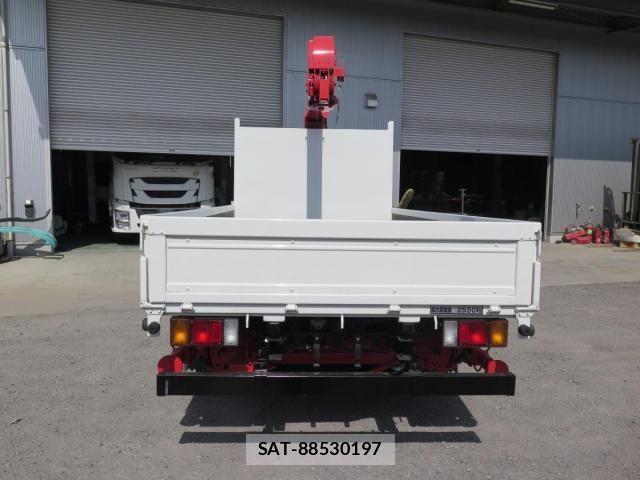 Isuzu ELF TRUCK 2017-04 4109283-7
