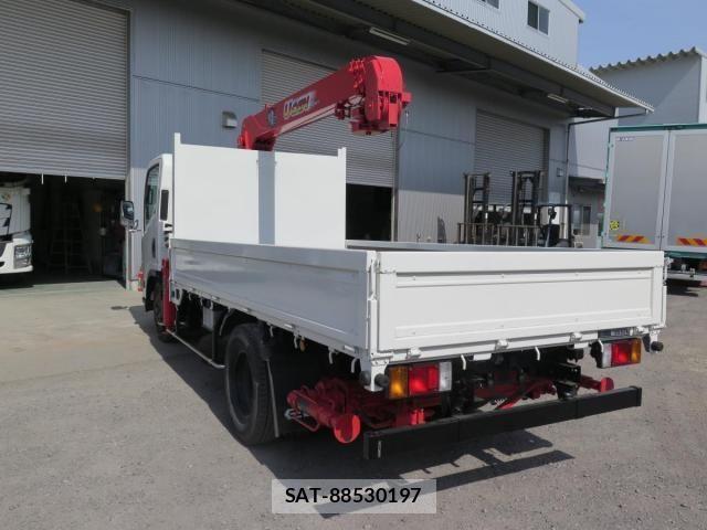 Isuzu ELF TRUCK 2017-04 4109283-8