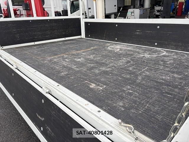 Isuzu ELF TRUCK 2024-02 4109279-5