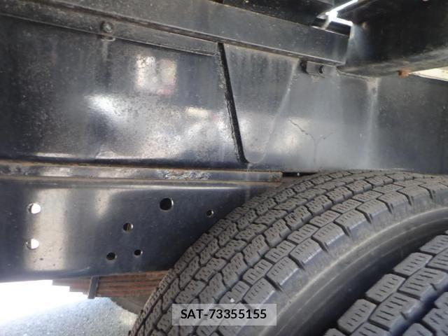 Isuzu ELF TRUCK 2009-10 4109315-22