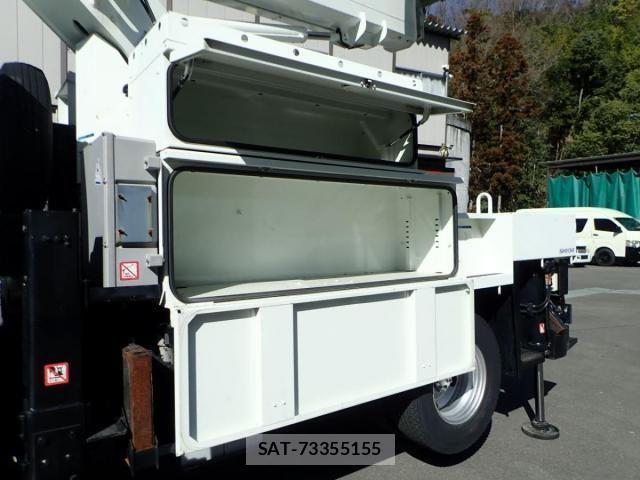 Isuzu ELF TRUCK 2009-10 4109315-8