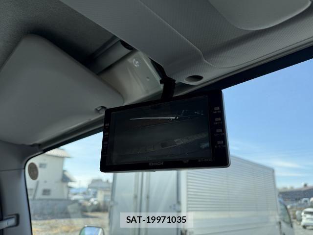 Isuzu ELF TRUCK 2018-01 4109361-16