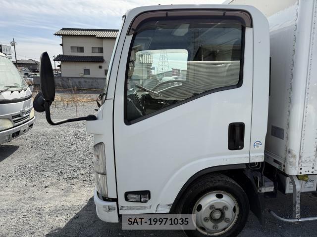 Isuzu ELF TRUCK 2018-01 4109361-20