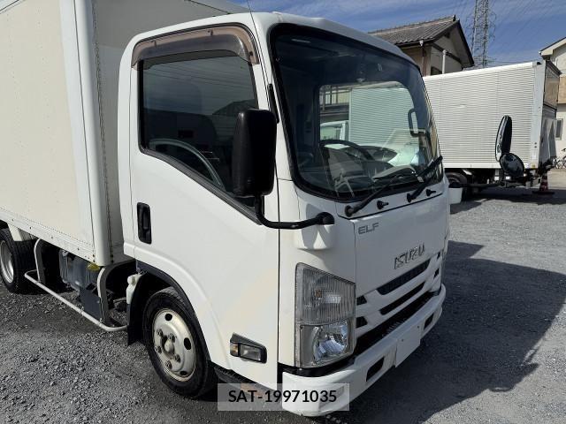 Isuzu ELF TRUCK 2018-01 4109361-22