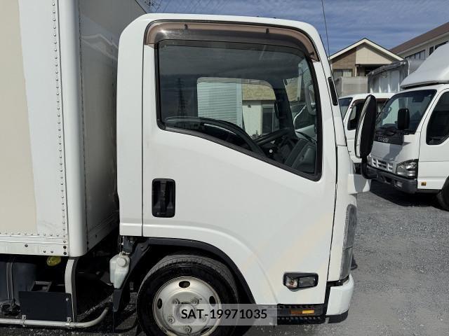 Isuzu ELF TRUCK 2018-01 4109361-23