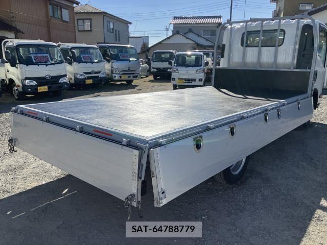 Isuzu ELF TRUCK 2017-12 4109303-17