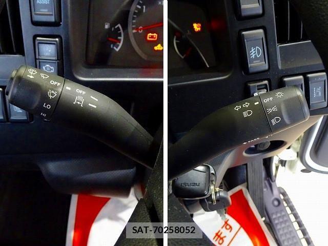 Isuzu ELF TRUCK 2022-01 4175290-15