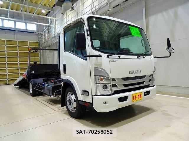 Isuzu ELF TRUCK 2022-01 4175290-26