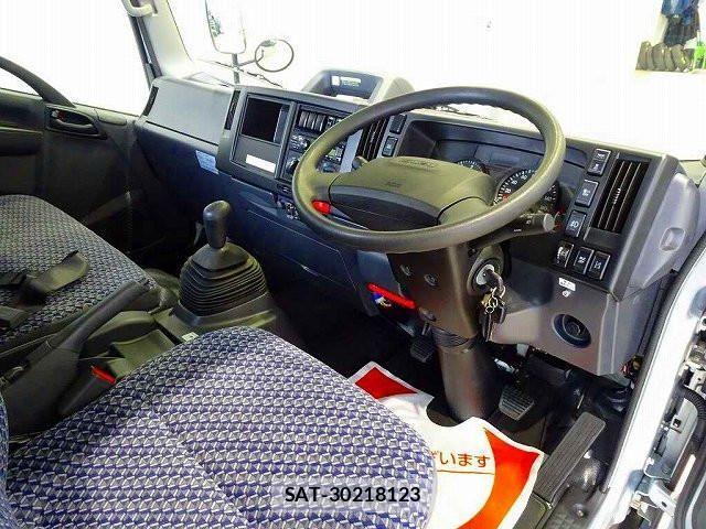 Isuzu ELF TRUCK 2023-05 4175287-4