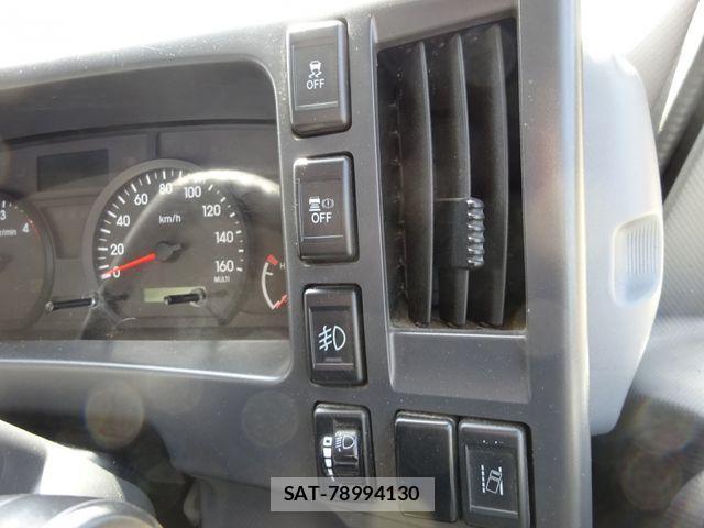 Isuzu ELF TRUCK 2019-11 4240675-19