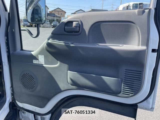 Isuzu ELF TRUCK 2018-06 4323413-13