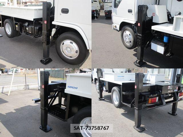Isuzu ELF TRUCK 2017-09 4323412-13
