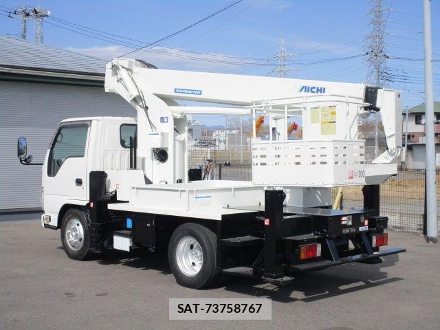 Isuzu ELF TRUCK 2017-09 4323412-2