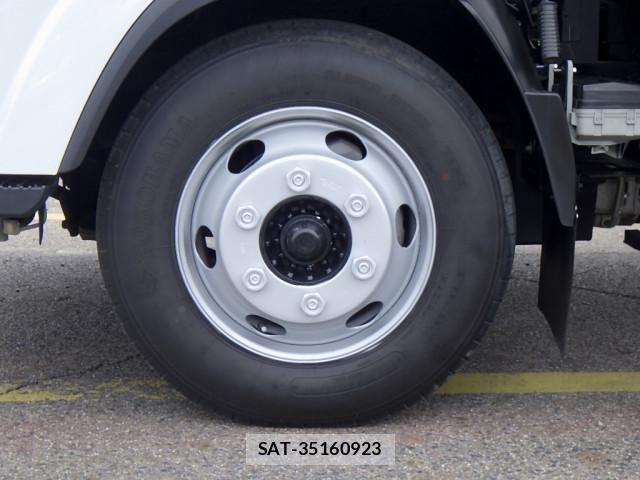 Isuzu ELF TRUCK 2022-03 4370607-18
