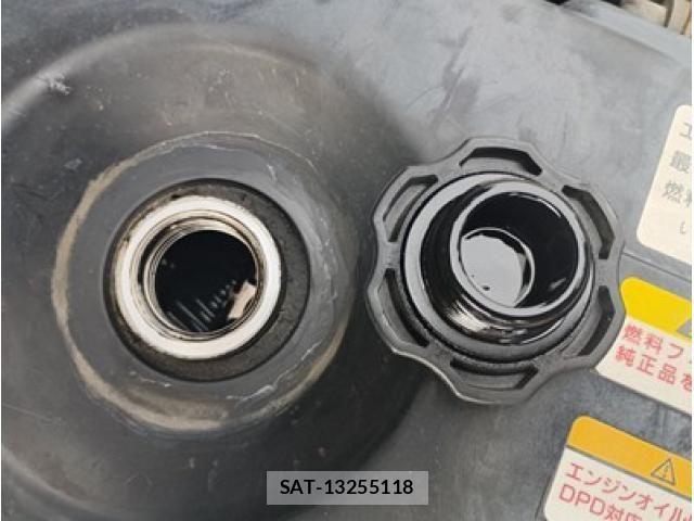 Isuzu ELF TRUCK 2013-05 4370609-20