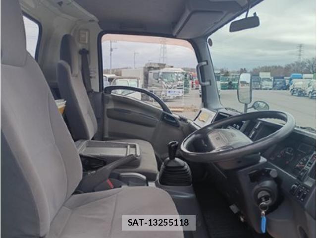 Isuzu ELF TRUCK 2013-05 4370609-22