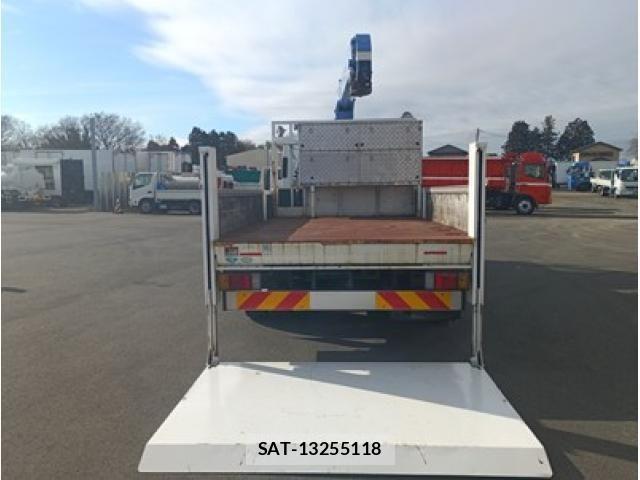 Isuzu ELF TRUCK 2013-05 4370609-3