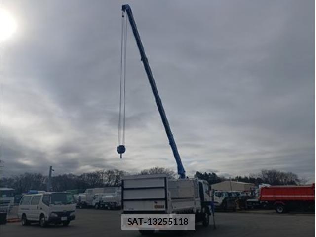 Isuzu ELF TRUCK 2013-05 4370609-5