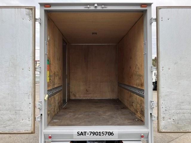 Isuzu ELF TRUCK 2018-05 4370611-18