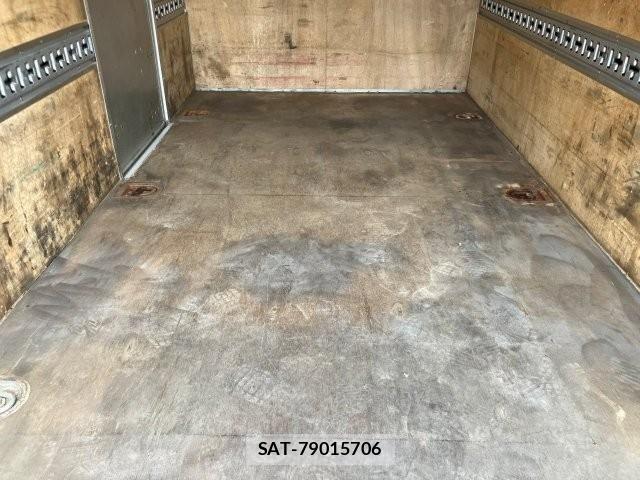 Isuzu ELF TRUCK 2018-05 4370611-20