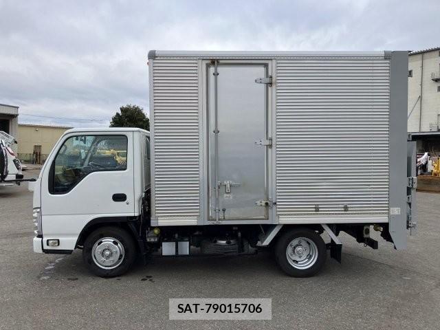 Isuzu ELF TRUCK 2018-05 4370611-4