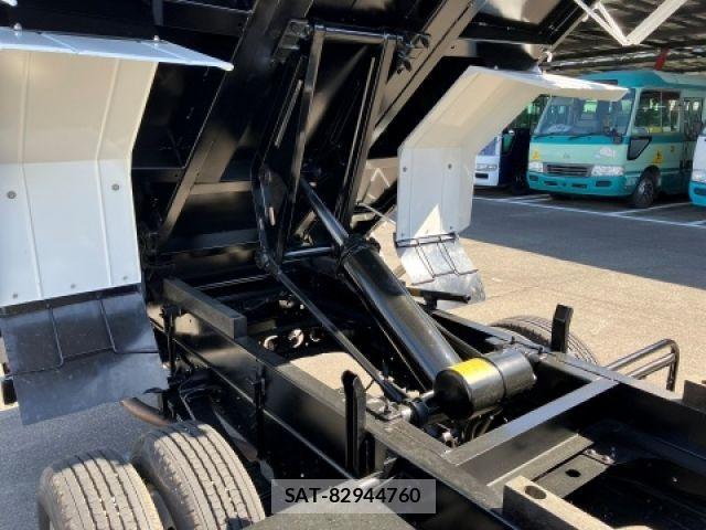 Isuzu ELF TRUCK 2016-03 4420498-11