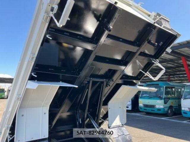 Isuzu ELF TRUCK 2016-03 4420498-12