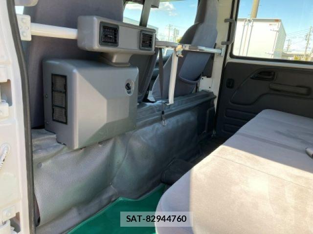 Isuzu ELF TRUCK 2016-03 4420498-28