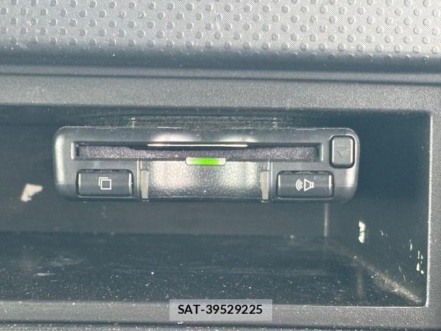 Isuzu ELF TRUCK 2023-04 4591407-23