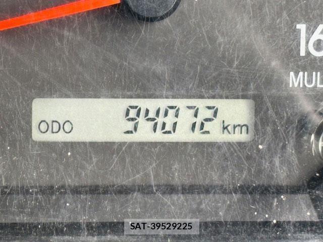 Isuzu ELF TRUCK 2023-04 4591407-24