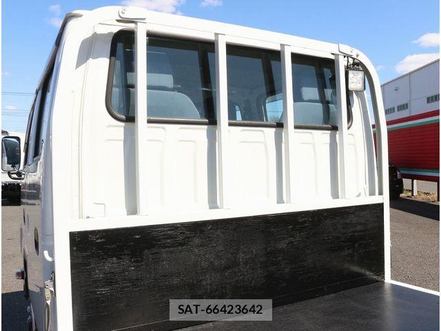 Isuzu ELF TRUCK 2015-11 4591445-12