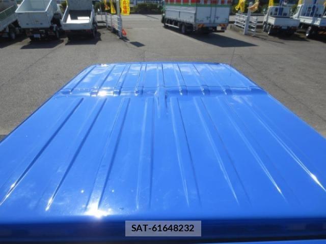 Isuzu ELF TRUCK 2015-07 4591485-15