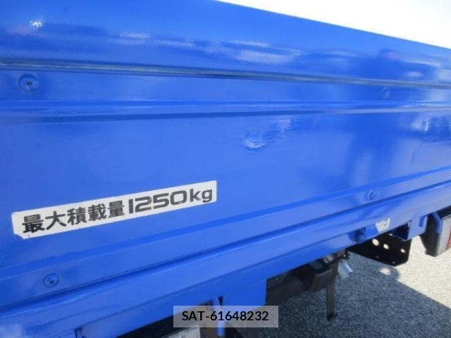 Isuzu ELF TRUCK 2015-07 4591485-19