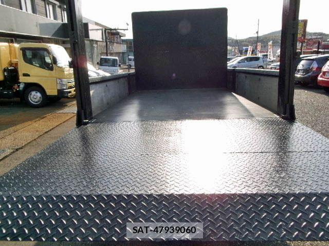 Isuzu ELF TRUCK 2008-12 4591482-11